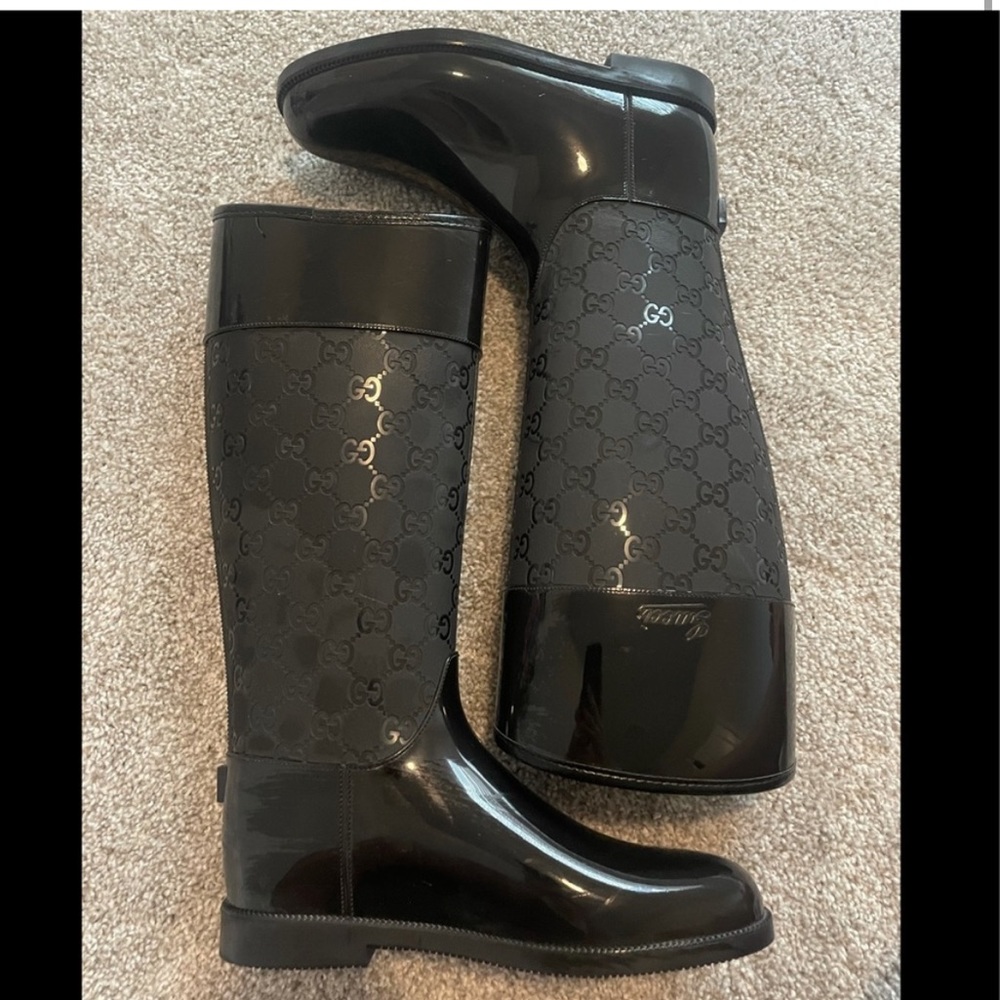 Gucci rain boots